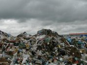 Russia drowns in 60 million tons of garbage a year
