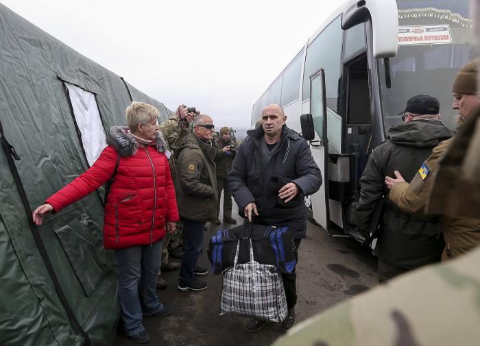 Russia and Ukraine exchange bodies of dead soldiers 501 for 89