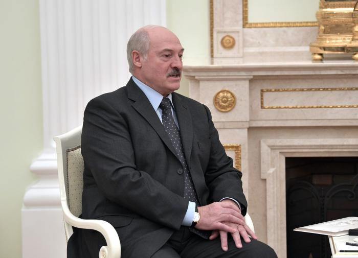 Lukashenko believes the West manipulates Belarus protesters from space