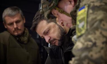 Zelensky Ridiculed in Russia Over His Soviet Bunker