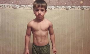 Five-year-old boy does 4,105 pushups in 2 hours 25 minutes