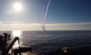 Beautiful and terrifying: Russia shows video of Bulava ICBM underwater salvo launch