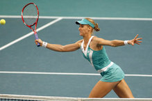 Elena Dementieva Wins in Paris