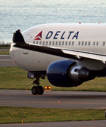 Two passenger jets collide in USA